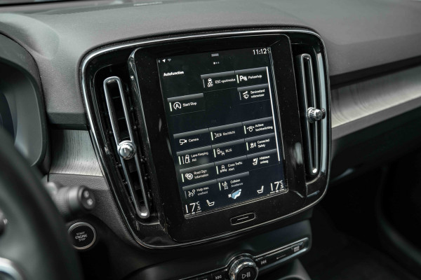 Volvo XC40 2.0 B4 Inscription 198PK | Sporstoelen leder | Harman Kardon