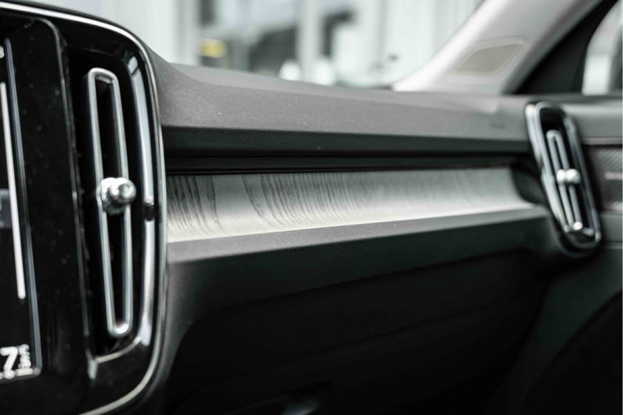 Volvo XC40 2.0 B4 Inscription 198PK | Sporstoelen leder | Harman Kardon