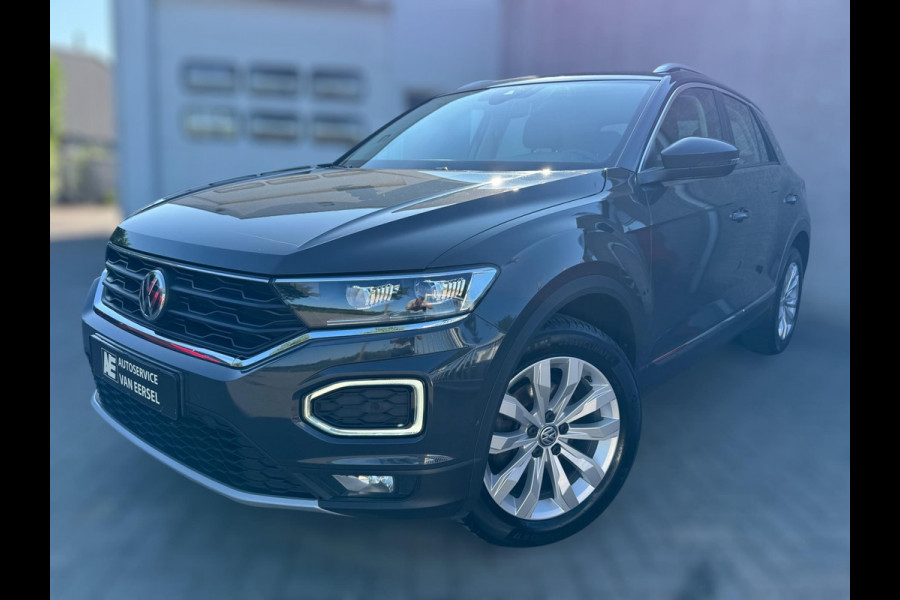 Volkswagen T-Roc 1.5 TSI Sport AFN TREKHAAK / CAMERA / VIRTUAL COCKPIT / WARNING SPOTS / ADAPT CRUISE / ELEKTR KLEP / 150PK / PDC