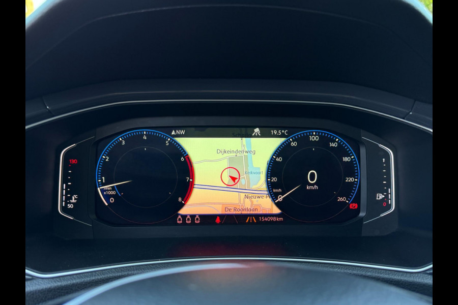 Volkswagen T-Roc 1.5 TSI Sport AFN TREKHAAK / CAMERA / VIRTUAL COCKPIT / WARNING SPOTS / ADAPT CRUISE / ELEKTR KLEP / 150PK / PDC
