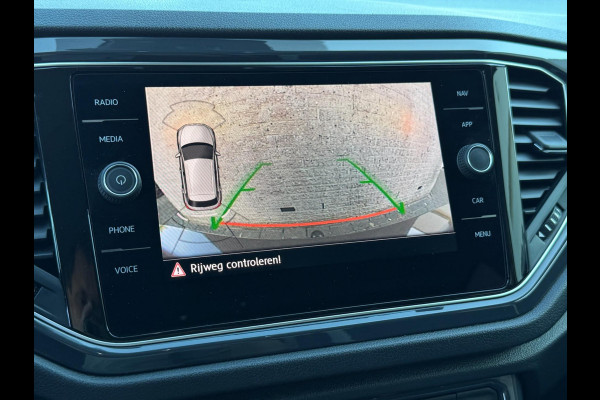 Volkswagen T-Roc 1.5 TSI Sport AFN TREKHAAK / CAMERA / VIRTUAL COCKPIT / WARNING SPOTS / ADAPT CRUISE / ELEKTR KLEP / 150PK / PDC