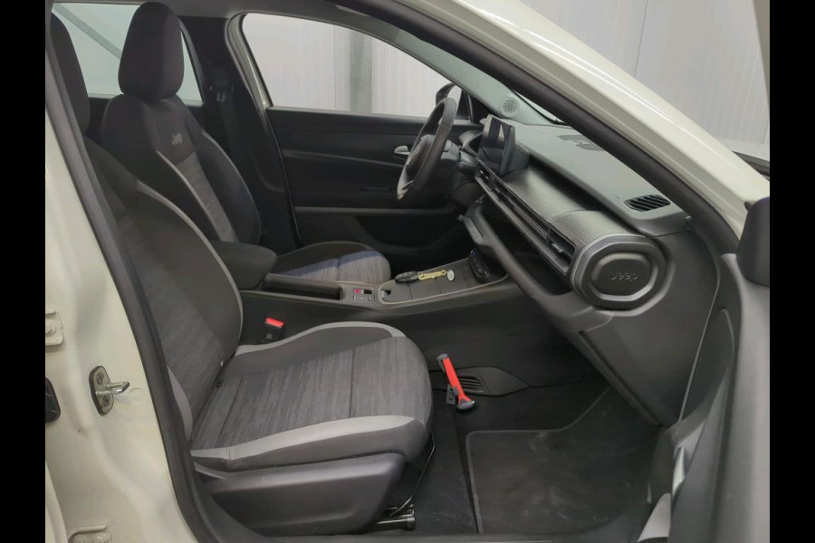 Jeep Avenger Longitude 54 kWh | Navi | Carplay | Stoelverwarming |