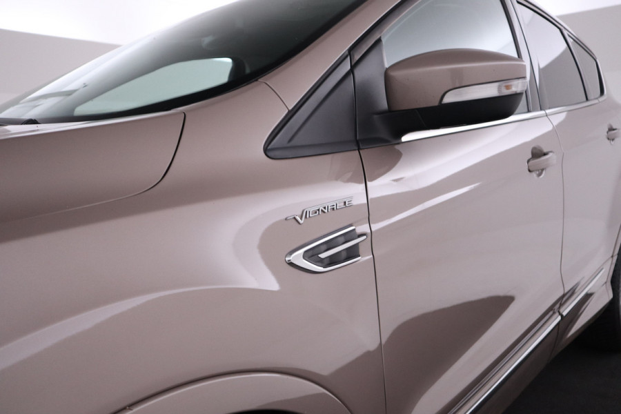 Ford Kuga 1.5 EcoBoost Vignale Leer, Stoelverwarming, Automaat, Camera