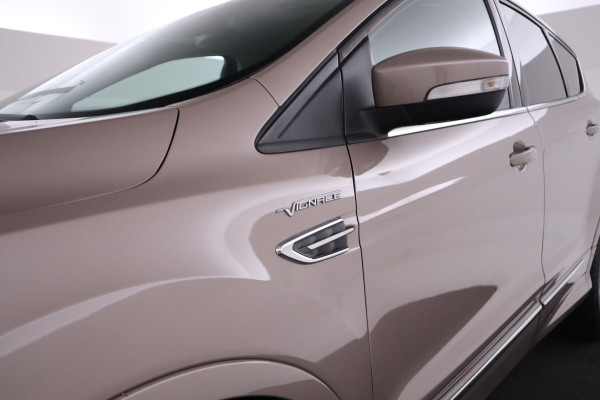 Ford Kuga 1.5 EcoBoost Vignale Leer, Stoelverwarming, Automaat, Camera