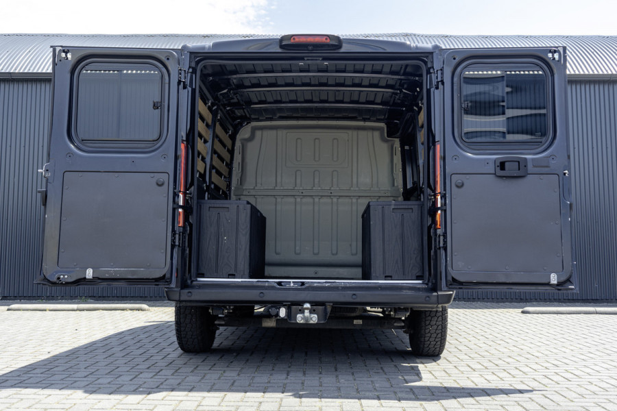 Peugeot Boxer 330 BlueHDi | Camera | Navigatie | Cruise | Airco | PDC | Euro 6