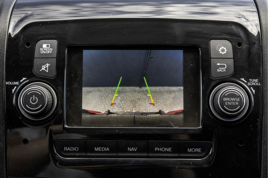 Peugeot Boxer 330 BlueHDi | Camera | Navigatie | Cruise | Airco | PDC | Euro 6