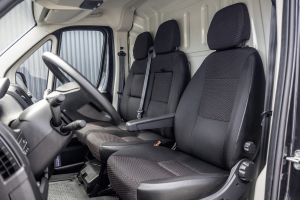 Peugeot Boxer 330 BlueHDi | Camera | Navigatie | Cruise | Airco | PDC | Euro 6