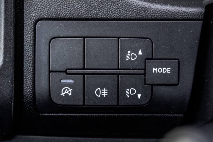 Peugeot Boxer 330 BlueHDi | Camera | Navigatie | Cruise | Airco | PDC | Euro 6