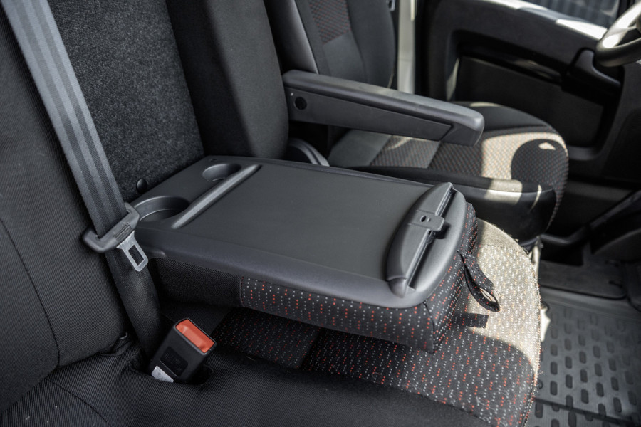 Peugeot Boxer 330 BlueHDi | Camera | Navigatie | Cruise | Airco | PDC | Euro 6