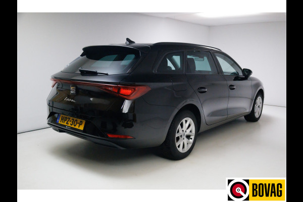 Seat Leon Sportstourer 1.0 eTSI Style 111 PK Automaat | Stoel- en Stuurverwaming | Navigatie | Achteruitrijcamera | Parkeersensoren V+A, App. connect, All season banden