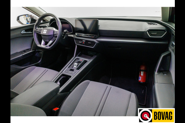 Seat Leon Sportstourer 1.0 eTSI Style 111 PK Automaat | Stoel- en Stuurverwaming | Navigatie | Achteruitrijcamera | Parkeersensoren V+A, App. connect, All season banden