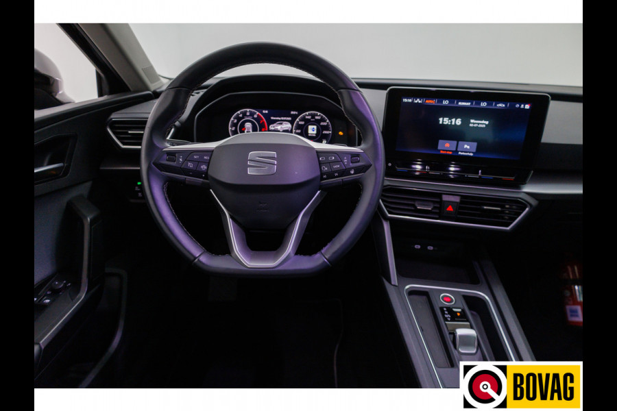 Seat Leon Sportstourer 1.0 eTSI Style 111 PK Automaat | Stoel- en Stuurverwaming | Navigatie | Achteruitrijcamera | Parkeersensoren V+A, App. connect, All season banden