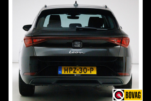 Seat Leon Sportstourer 1.0 eTSI Style 111 PK Automaat | Stoel- en Stuurverwaming | Navigatie | Achteruitrijcamera | Parkeersensoren V+A, App. connect, All season banden