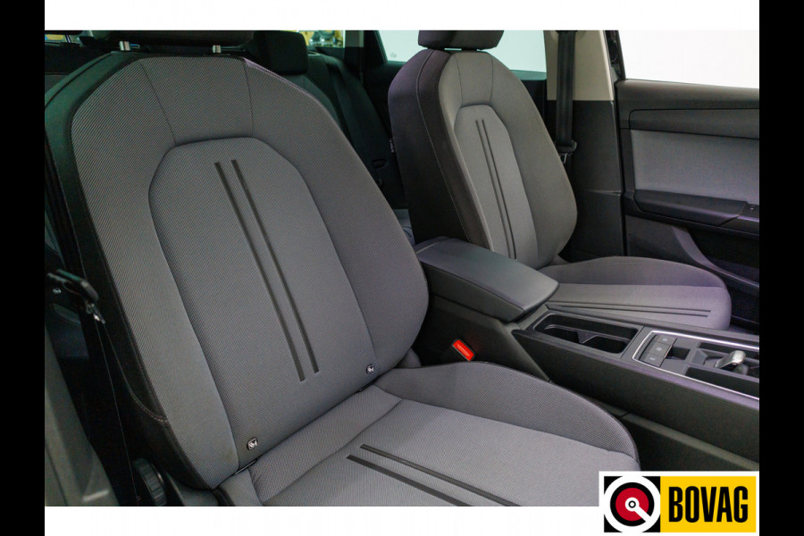 Seat Leon Sportstourer 1.0 eTSI Style 111 PK Automaat | Stoel- en Stuurverwaming | Navigatie | Achteruitrijcamera | Parkeersensoren V+A, App. connect, All season banden