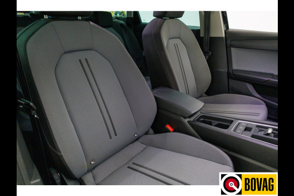 Seat Leon Sportstourer 1.0 eTSI Style 111 PK Automaat | Stoel- en Stuurverwaming | Navigatie | Achteruitrijcamera | Parkeersensoren V+A, App. connect, All season banden