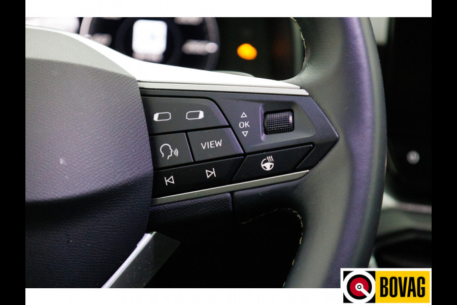 Seat Leon Sportstourer 1.0 eTSI Style 111 PK Automaat | Stoel- en Stuurverwaming | Navigatie | Achteruitrijcamera | Parkeersensoren V+A, App. connect, All season banden