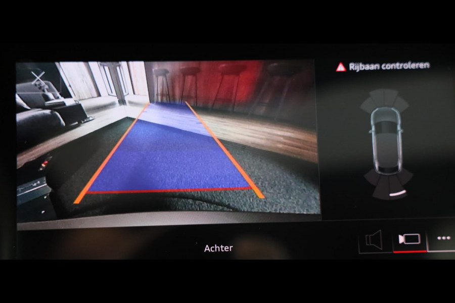 Audi Q3 Sportback 45 TFSI e S Line Competition / Memory / Elek Stoelen / Lane Assist / Open Panoramadak / Led / Virtual Cockpit