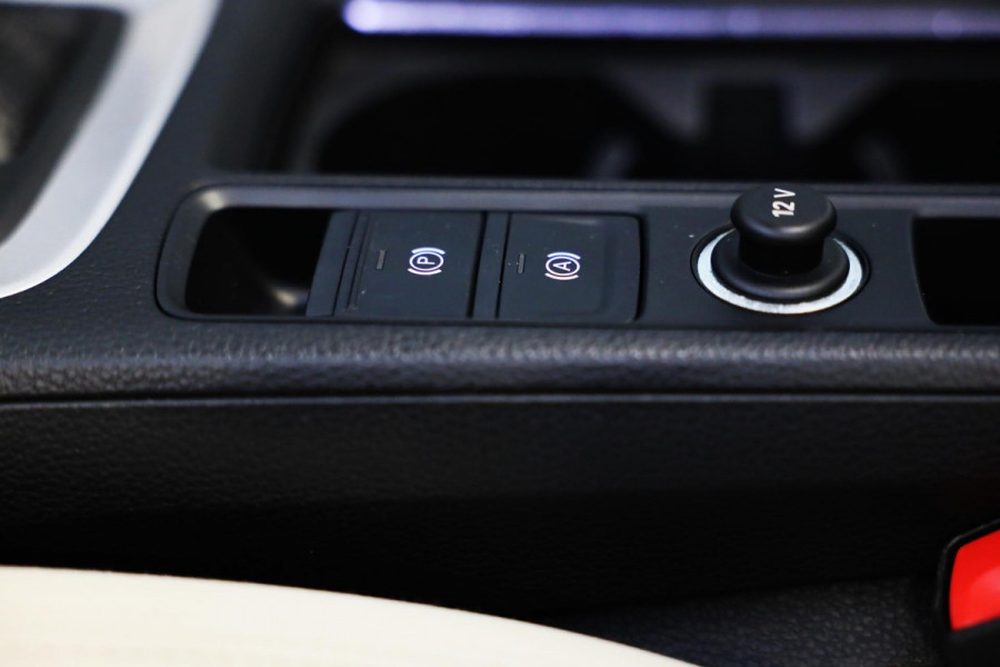 Audi Q3 Sportback 45 TFSI e S Line Competition / Memory / Elek Stoelen / Lane Assist / Open Panoramadak / Led / Virtual Cockpit
