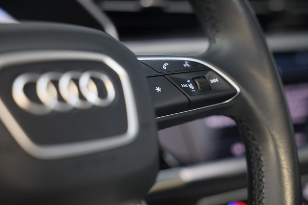 Audi Q3 Sportback 45 TFSI e S Line Competition / Memory / Elek Stoelen / Lane Assist / Open Panoramadak / Led / Virtual Cockpit