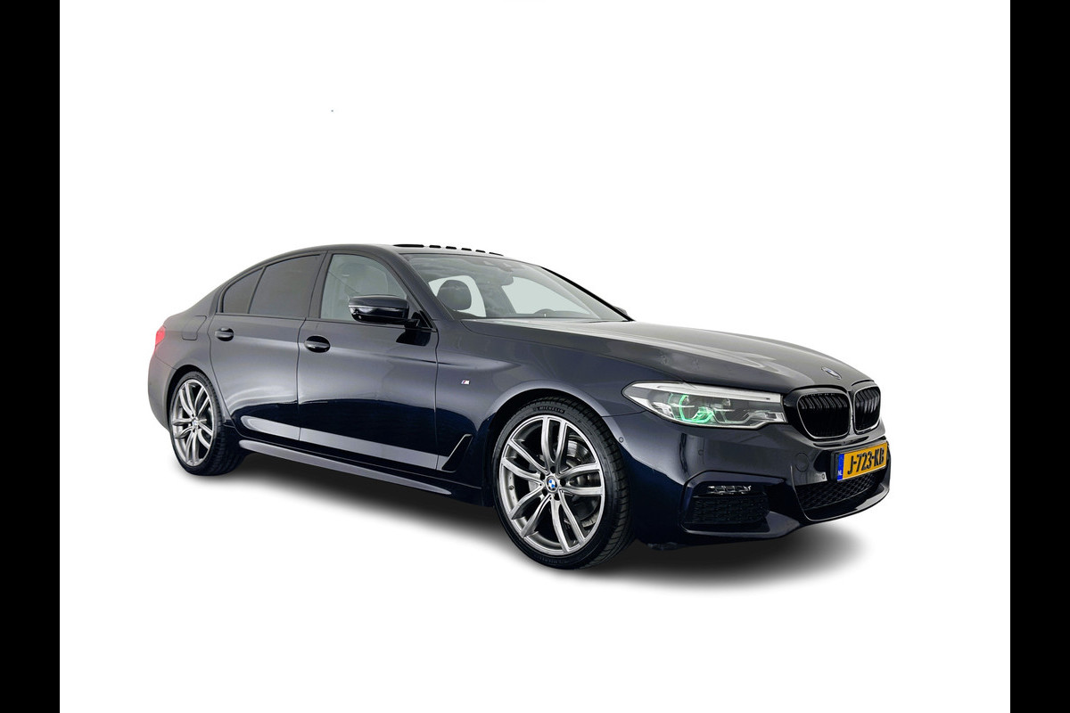 BMW 5 Serie 520d xDrive High Executive Aut. *PANO | FULL-LEATHER | FULL-LED | HEAD-UP | DIGI-COCKPIT | NAVI-FULLMAP | TOP-VIEW | MEMORY-PACK | ECC | PDC | CRUISE | 20''ALU | TOWBAR* BMW 5 Serie 520d xDrive High Executive Aut. *PANO | FULL-LEATHER | FULL-LED | HEAD-UP | DIGI-COCKPIT | NAVI-FULLMAP | TOP-VIEW | MEMORY-PACK | ECC | PDC | CRUISE | 20''ALU | TOWBAR*