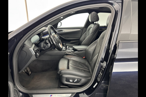 BMW 5 Serie 520d xDrive High Executive Aut. *PANO | FULL-LEATHER | FULL-LED | HEAD-UP | DIGI-COCKPIT | NAVI-FULLMAP | TOP-VIEW | MEMORY-PACK | ECC | PDC | CRUISE | 20''ALU | TOWBAR*