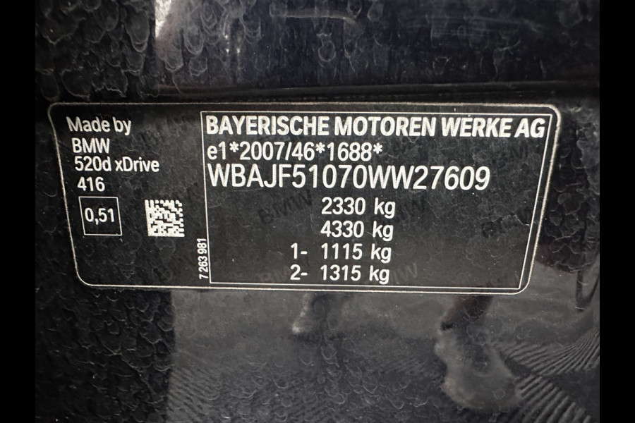 BMW 5 Serie 520d xDrive High Executive Aut. *PANO | FULL-LEATHER | FULL-LED | HEAD-UP | DIGI-COCKPIT | NAVI-FULLMAP | TOP-VIEW | MEMORY-PACK | ECC | PDC | CRUISE | 20''ALU | TOWBAR*