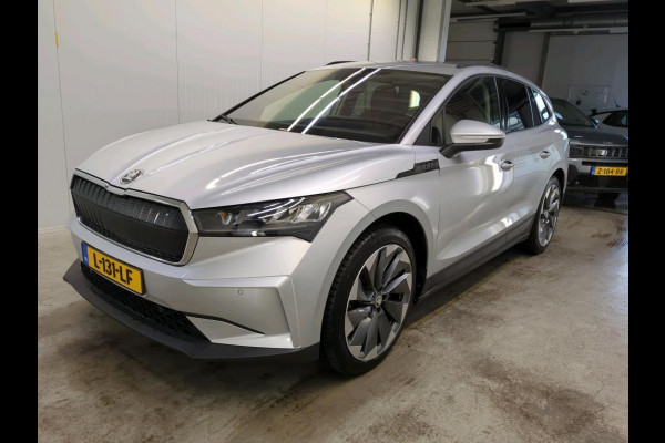 Škoda ENYAQ iV 60 | Leder | Trekhaak | 21 Inch | Camera |