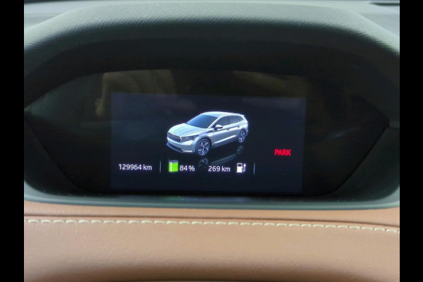 Škoda ENYAQ iV 60 | Leder | Trekhaak | 21 Inch | Camera |