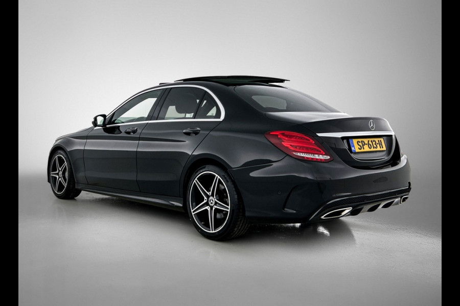Mercedes-Benz C-Klasse 180 AMG Sport Edition (NL-auto, Panorama, Carplay, StoelV, Navigatie, Cruise Control, Etc)