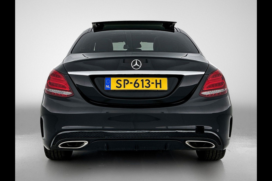 Mercedes-Benz C-Klasse 180 AMG Sport Edition (NL-auto, Panorama, Carplay, StoelV, Navigatie, Cruise Control, Etc)