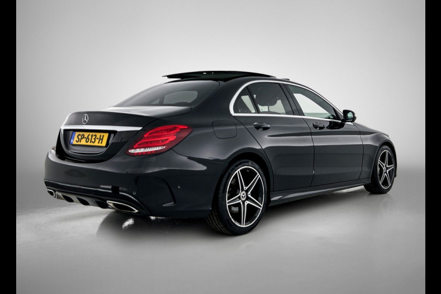 Mercedes-Benz C-Klasse 180 AMG Sport Edition (NL-auto, Panorama, Carplay, StoelV, Navigatie, Cruise Control, Etc)