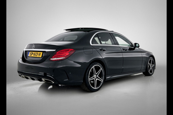 Mercedes-Benz C-Klasse 180 AMG Sport Edition (NL-auto, Panorama, Carplay, StoelV, Navigatie, Cruise Control, Etc)