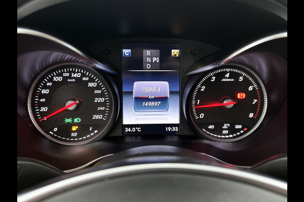 Mercedes-Benz C-Klasse 180 AMG Sport Edition (NL-auto, Panorama, Carplay, StoelV, Navigatie, Cruise Control, Etc)