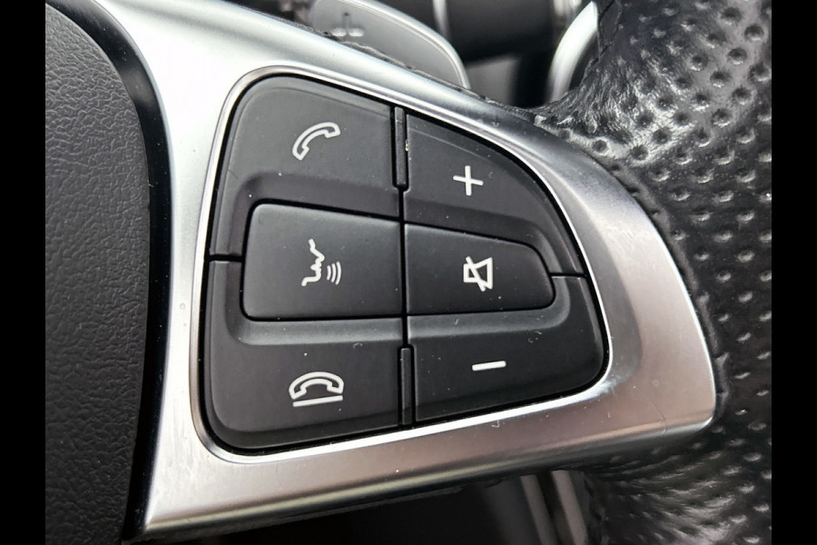 Mercedes-Benz C-Klasse 180 AMG Sport Edition (NL-auto, Panorama, Carplay, StoelV, Navigatie, Cruise Control, Etc)