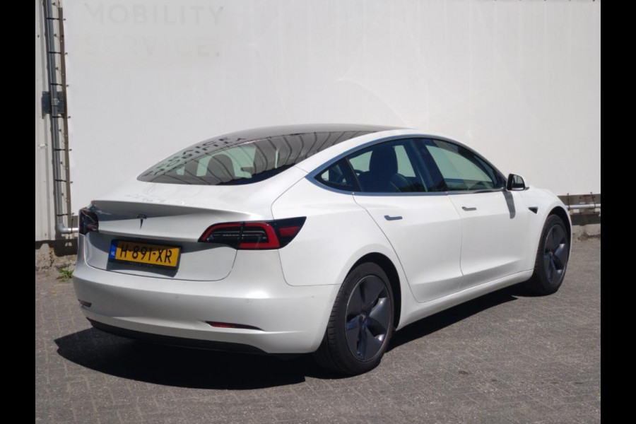 Tesla Model 3 Range Plus | Autopilot | Panorama | Leder | Navi | Camera |