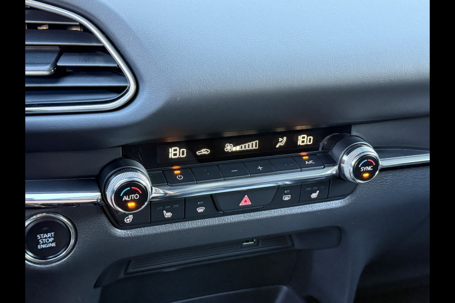 Mazda CX-30 2.0 e-SkyActiv-X M Hybrid Luxury | Schuifdak | Trekhaak | Leder | ACC | Camera | HUD | 18 inch