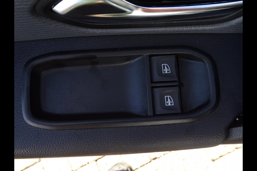 Renault Express 1.5 dCi 75 Comfort + AIRCO GROOT NAVI SCHERM SCHUIFDEUR CRUISE CONTROL