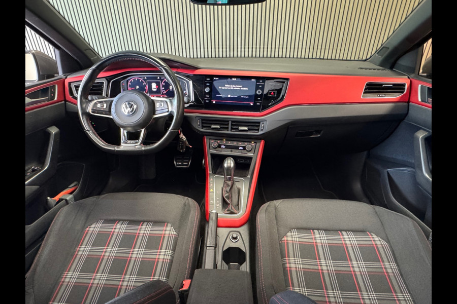 Volkswagen Polo 2.0 TSI GTI DSG AUT. PANORAMADAK VIRTUAL COCKPIT APPLE CARPLAY ACC NAVIGATIE CAMERA AIRCO CRUISE PDC