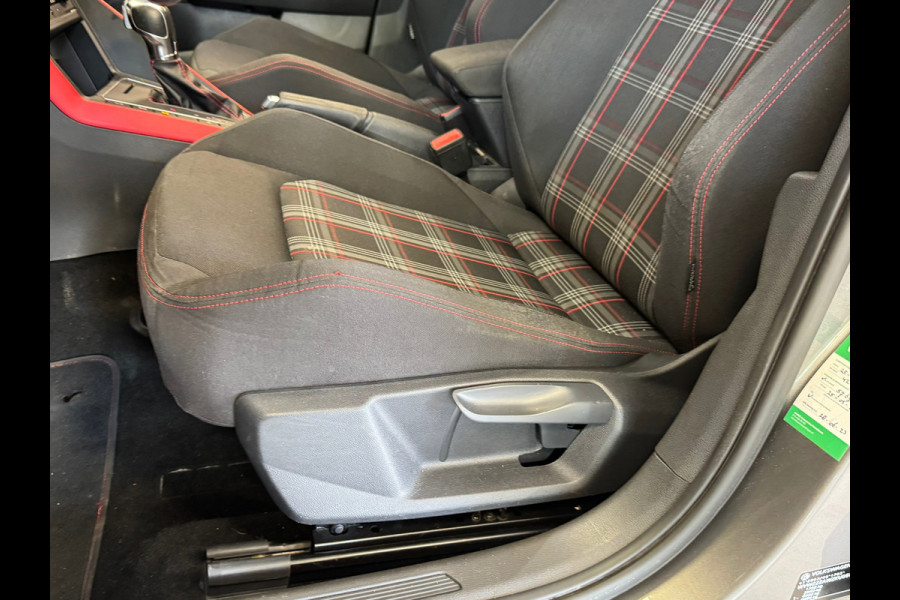 Volkswagen Polo 2.0 TSI GTI DSG AUT. PANORAMADAK VIRTUAL COCKPIT APPLE CARPLAY ACC NAVIGATIE CAMERA AIRCO CRUISE PDC