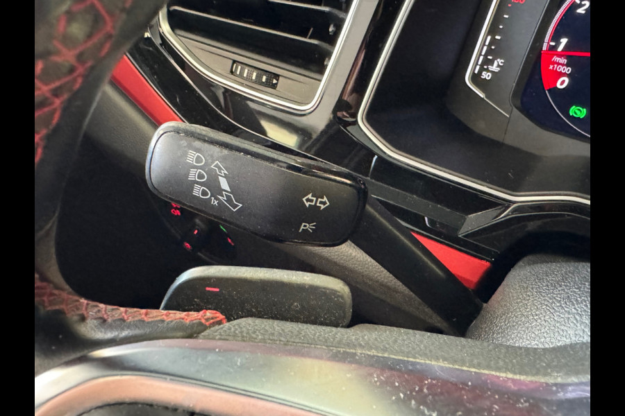 Volkswagen Polo 2.0 TSI GTI DSG AUT. PANORAMADAK VIRTUAL COCKPIT APPLE CARPLAY ACC NAVIGATIE CAMERA AIRCO CRUISE PDC