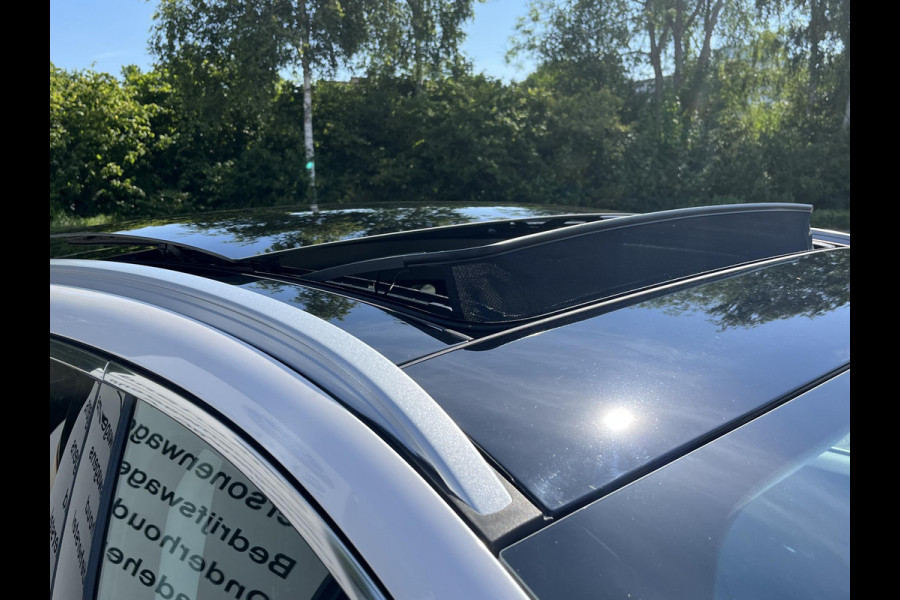 Ford Kuga 2.5 PHEV Vignale 225pk | SCI Panoramadak | Winter Pack | Adaptive Cruise Control | BLIS | Head-up Display | Elek. Kofferklep |