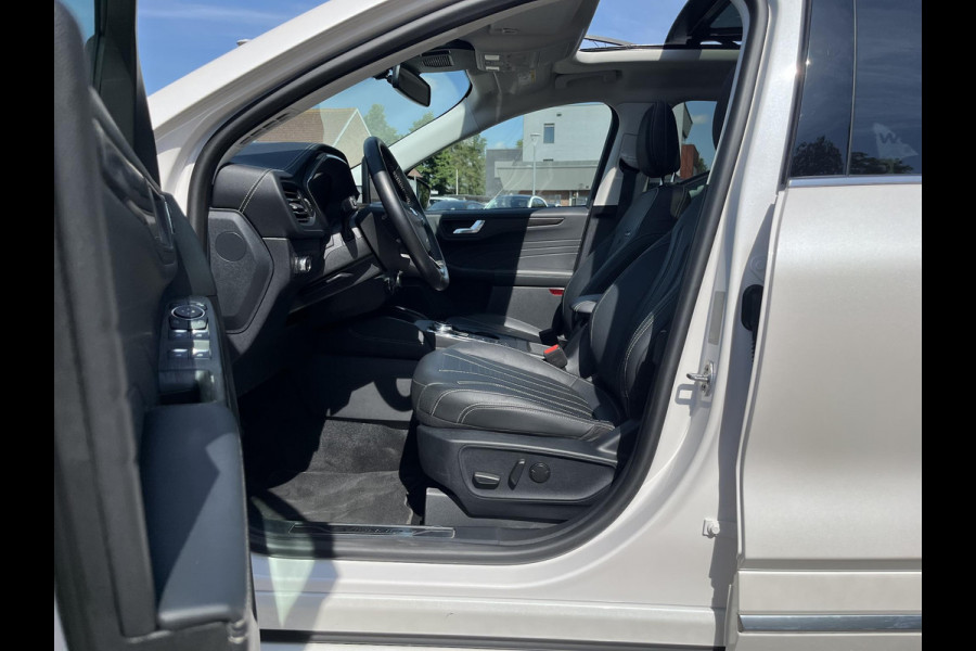 Ford Kuga 2.5 PHEV Vignale 225pk | SCI Panoramadak | Winter Pack | Adaptive Cruise Control | BLIS | Head-up Display | Elek. Kofferklep |