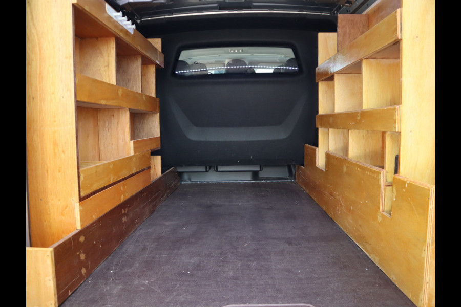 Renault Trafic 2.0 Blue dCi 170 pk T29 L2 Lang - DC 6 Persoons - Trekhaak - Rijklaar