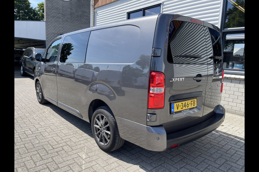 Peugeot Expert 231 L3H1 2.0 BlueHDI 150pk DC 5 persoons Premium / vaste prijs rijklaar € 13.950 ex btw / airco / cruise control / navigatie / grijs metallic / achteruit rijcamera !