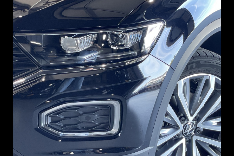 Volkswagen T-Roc 1.5 TSI Sport Business R / AUTOMAAT / Camera / Panorama Dak / Live Cockpit