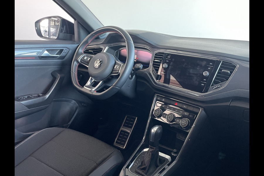 Volkswagen T-Roc 1.5 TSI Sport Business R / AUTOMAAT / Camera / Panorama Dak / Live Cockpit