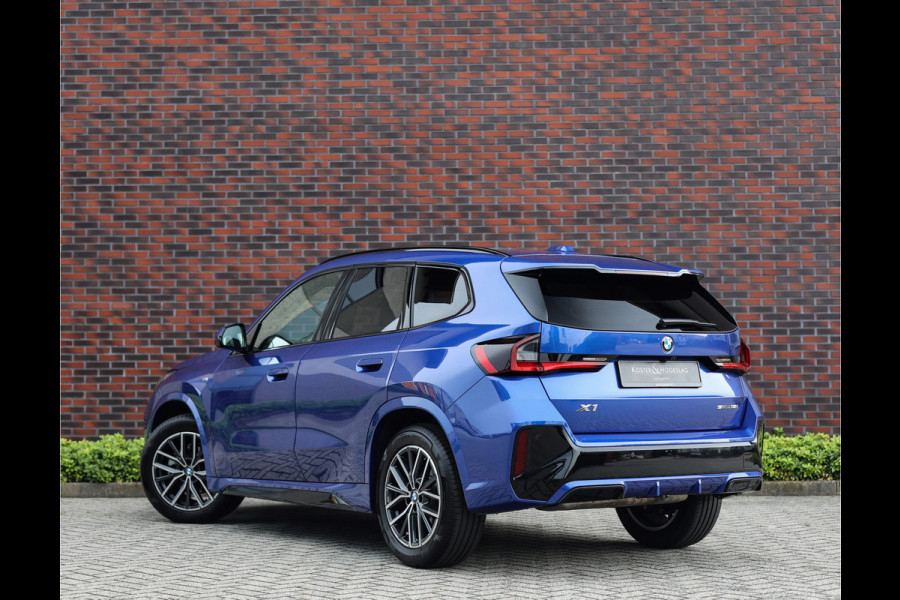 BMW X1 s-Drive 18i | Trekhaak - Premium