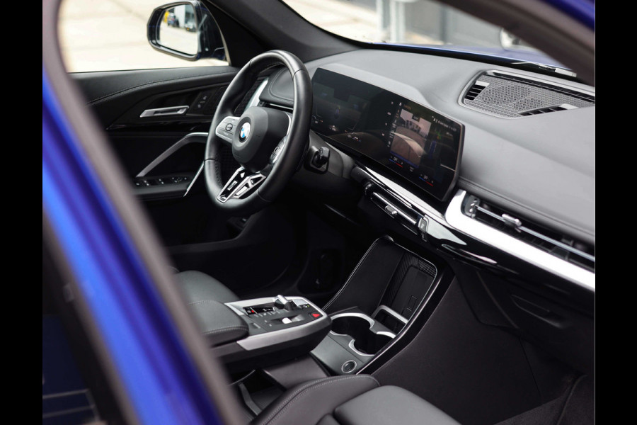 BMW X1 s-Drive 18i | Trekhaak - Premium