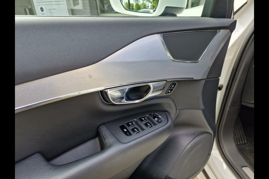Volvo XC90 2.0 T5 AWD Momentum|7-persoons|Automaat|Leer|Led|19-inch|carplay|Camera|