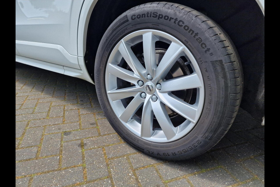 Volvo XC90 2.0 T5 AWD Momentum|7-persoons|Automaat|Leer|Led|19-inch|carplay|Camera|